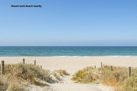 Photo of property in 28 Oceanview Road, Mount Maunganui, 3116