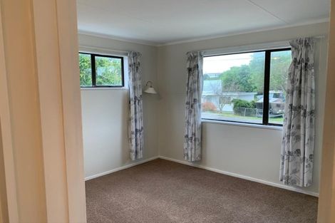 Photo of property in 36 Anaru Street, Raumati Beach, Paraparaumu, 5032