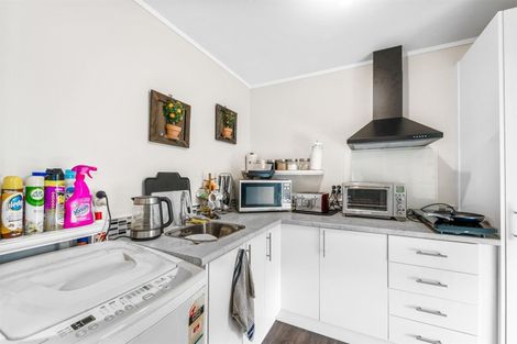 Photo of property in 18 Palmgreen Court, Stanmore Bay, Whangaparaoa, 0932