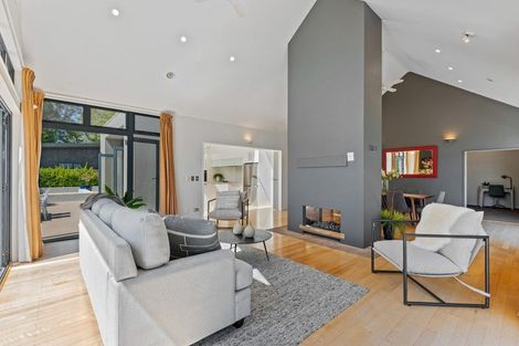 Photo of property in 105 Gladstone Road, Dalmore, Dunedin, 9010