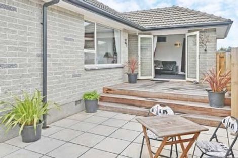 Photo of property in 37 Santa Rosa Avenue, Halswell, Christchurch, 8025