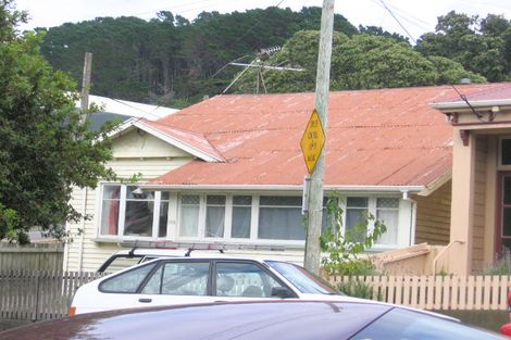 Photo of property in 192 Tasman Street, Mount Cook, Wellington, 6021