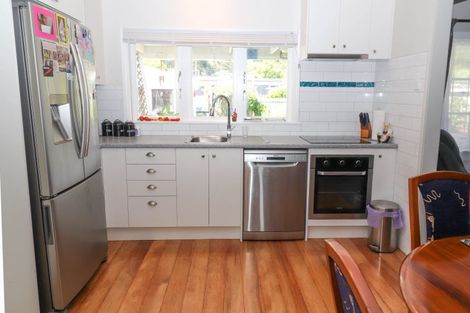 Photo of property in 202 Kuranui Street, Thames, 3500