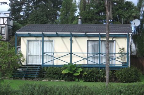 Photo of property in 1/168 Henderson Valley Road, Henderson, Auckland, 0612