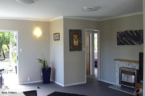 Photo of property in 18 Motuoapa Place, Kelvin Grove, Palmerston North, 4414