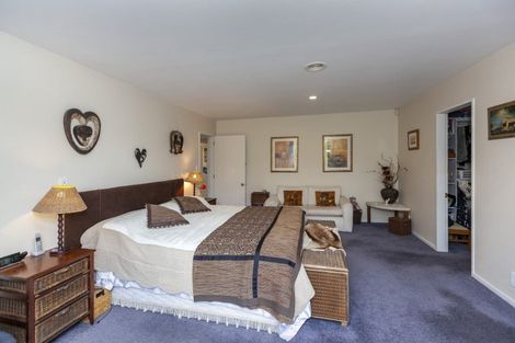 Photo of property in 236 Mazengarb Road, Paraparaumu, 5032