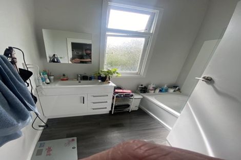 Photo of property in 392 Gloucester Street, Taradale, Napier, 4112