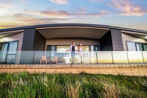 Photo of property in 685a Karioitahi Road, Lake Puketi, Waiuku, 2683