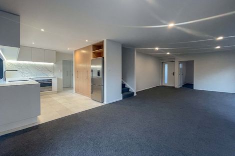 Photo of property in 8a Roa Road, Fendalton, Christchurch, 8041