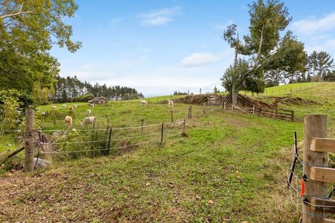 Photo of property in 32 Davis Road, Waiongana, Inglewood, 4389