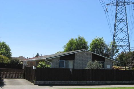 Photo of property in 314 Memorial Avenue, Burnside, Christchurch, 8053
