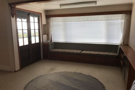 Photo of property in 215 Kitchener Road, Pukekohe, 2120