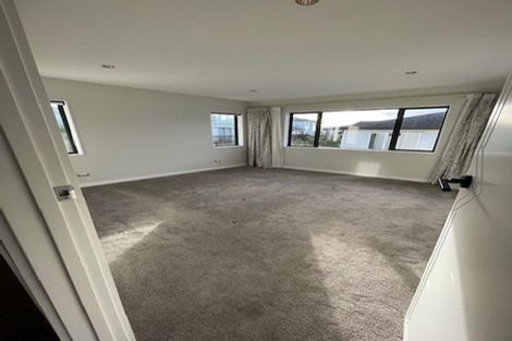 Photo of property in 36 Bounty Road, Long Bay, Auckland, 0630