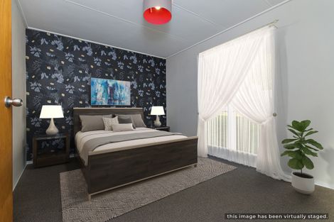 Photo of property in 1 Tawa Place, Waiuku, 2123