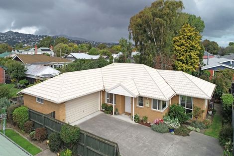 Photo of property in 87 Selwyn Street, Somerfield, Christchurch, 8024