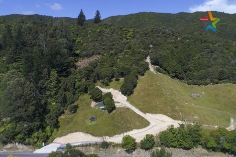 Photo of property in 380 Moores Valley Road, Wainuiomata, 5373
