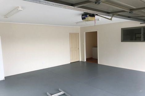 Photo of property in 5 Spinnaker Point, Manly, Whangaparaoa, 0930