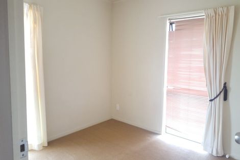 Photo of property in 1/58 Arran Road, Browns Bay, Auckland, 0630