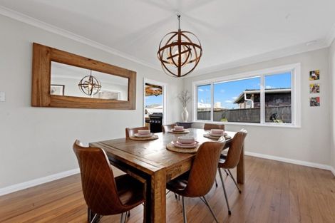 Photo of property in 40 Clouston Park Road, Clouston Park, Upper Hutt, 5018