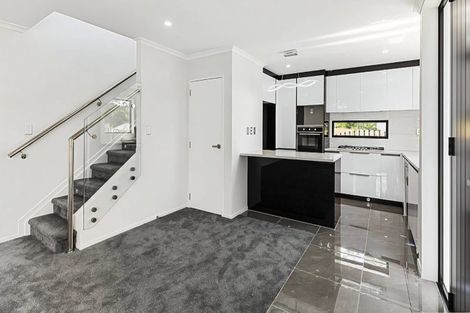 Photo of property in 36 Christmas Road, Manurewa, Auckland, 2102