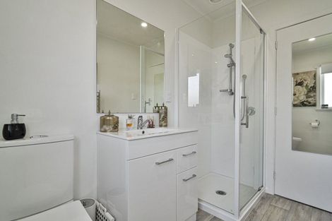 Photo of property in 1/403 Sylvan Road, Parkvale, Hastings, 4122