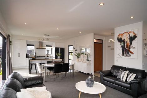 Photo of property in 5 Genoa Avenue, Rolleston, 7614