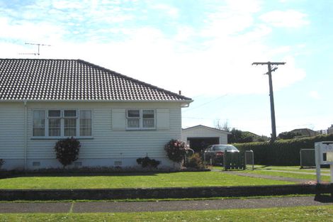 Photo of property in 40 Somerset Street, Brooklands, New Plymouth, 4310