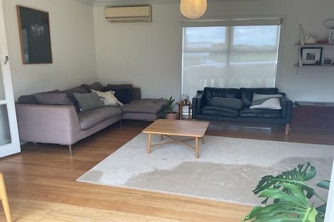 Photo of property in 18 Norman Road, Titirangi, Auckland, 0604