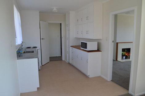 Photo of property in 100 Sievers Grove, Cannons Creek, Porirua, 5024