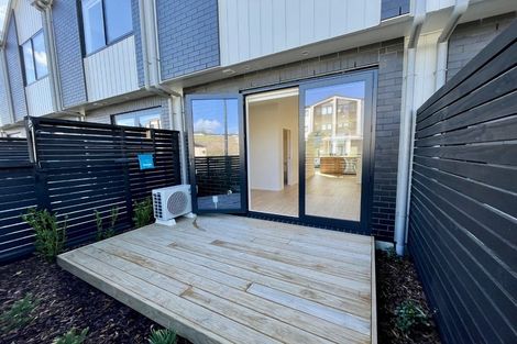 Photo of property in 10/21 Makomako Drive, Orewa, 0931
