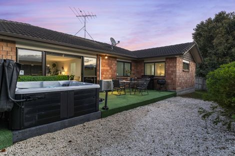 Photo of property in 20 Milson Drive, Papakura, 2110