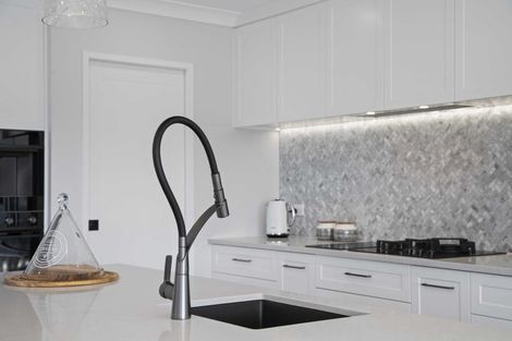 Photo of property in 3 Tavarnya Way, Patumahoe, Pukekohe, 2679