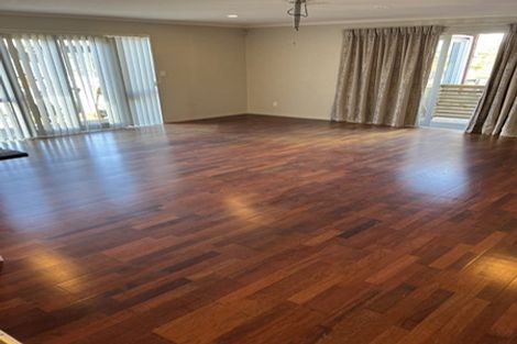 Photo of property in 115 Riverhead Road, Kumeu, 0892