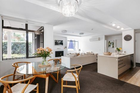 Photo of property in 7/48 Marine Parade, Mount Maunganui, 3116