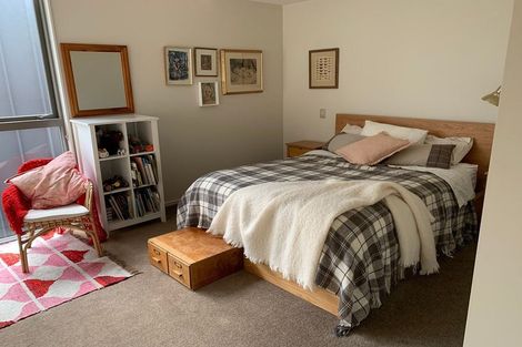 Photo of property in Patent 326 Apartments, 104h/326 Evans Bay Parade, Hataitai, Wellington, 6021
