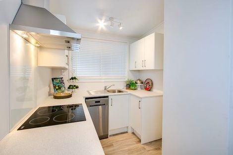 Photo of property in 3/209 Mcleod Street, Camberley, Hastings, 4120