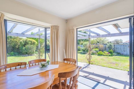 Photo of property in 85 Makarini Street, Paraparaumu, 5032