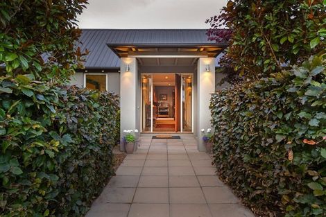 Photo of property in 11 Kelliher Drive, Wanaka, 9305