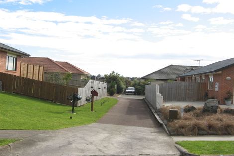 Photo of property in 25 Castlehill Court, Wattle Downs, Auckland, 2103