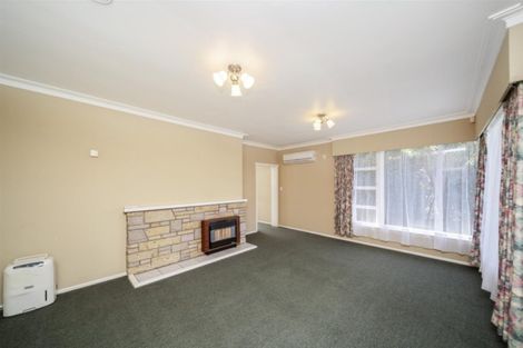 Photo of property in 13 Dixon Avenue, Hawera, 4610
