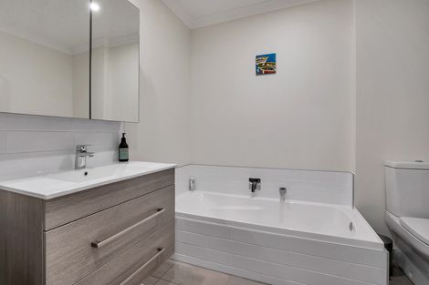 Photo of property in 136 Hobsonville Road, Hobsonville, Auckland, 0618