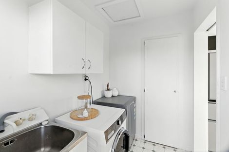 Photo of property in 3b Cobden Place, Woodend, 7610