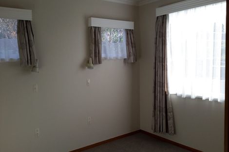 Photo of property in 713 Pioneer Highway, Takaro, Palmerston North, 4412