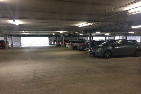 Photo of property in Luxford Villas, 115/72u Herald Street, Berhampore, Wellington, 6023
