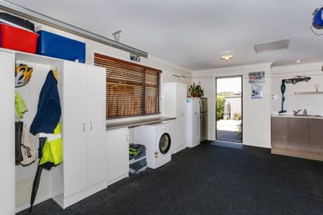 Photo of property in 71 John Street, Pukekohe, 2120