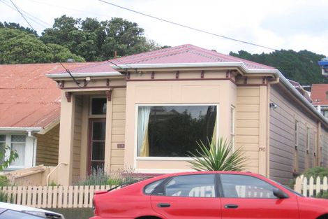 Photo of property in 190 Tasman Street, Mount Cook, Wellington, 6021
