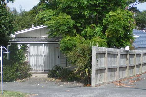 Photo of property in 42 Lyttelton Avenue, Forrest Hill, Auckland, 0620