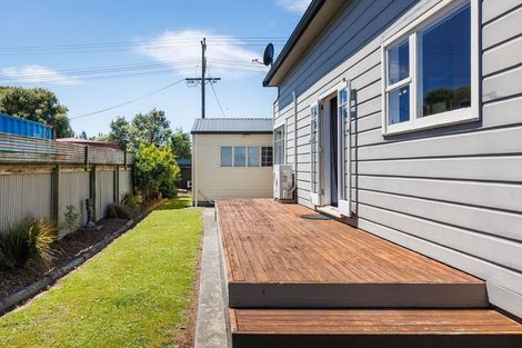 Photo of property in 6 A'court Street, Sanson, 4817