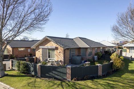 Photo of property in 23 Bayliss Close, Northwood, Christchurch, 8051