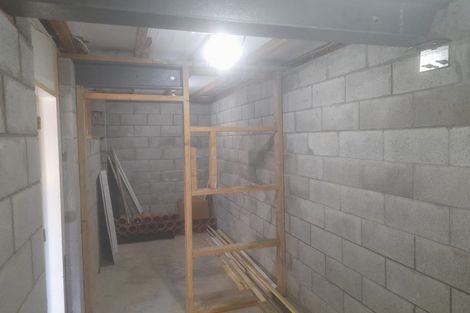 Photo of property in 43 Sunnyview Drive, Brown Owl, Upper Hutt, 5018